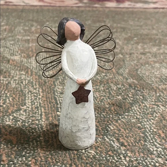 Willow Tree Angel of Light with Star - Cream and Brown - Picture 1 of 4